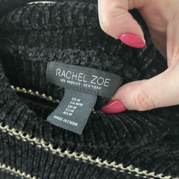 Sweater - Picture 4 of 4